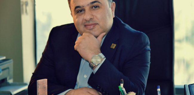 نگاه مهربان تان را به سمت ما بکوچانید
