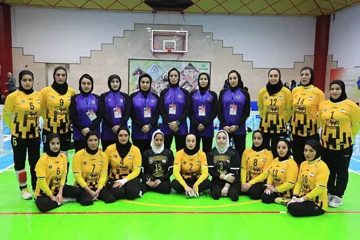 والیبال نشسته