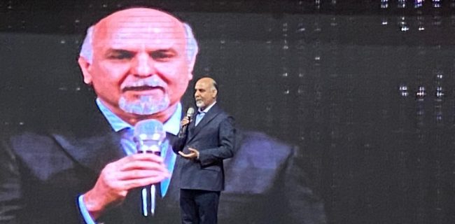 همایش مدیر اسطوره