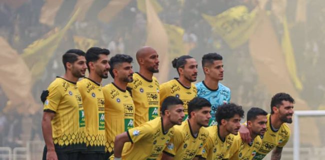 مرحله یک هشتم جام حذفی فوتبال *سپاهان برای سومین‌بار پرسپولیس را شکست داد